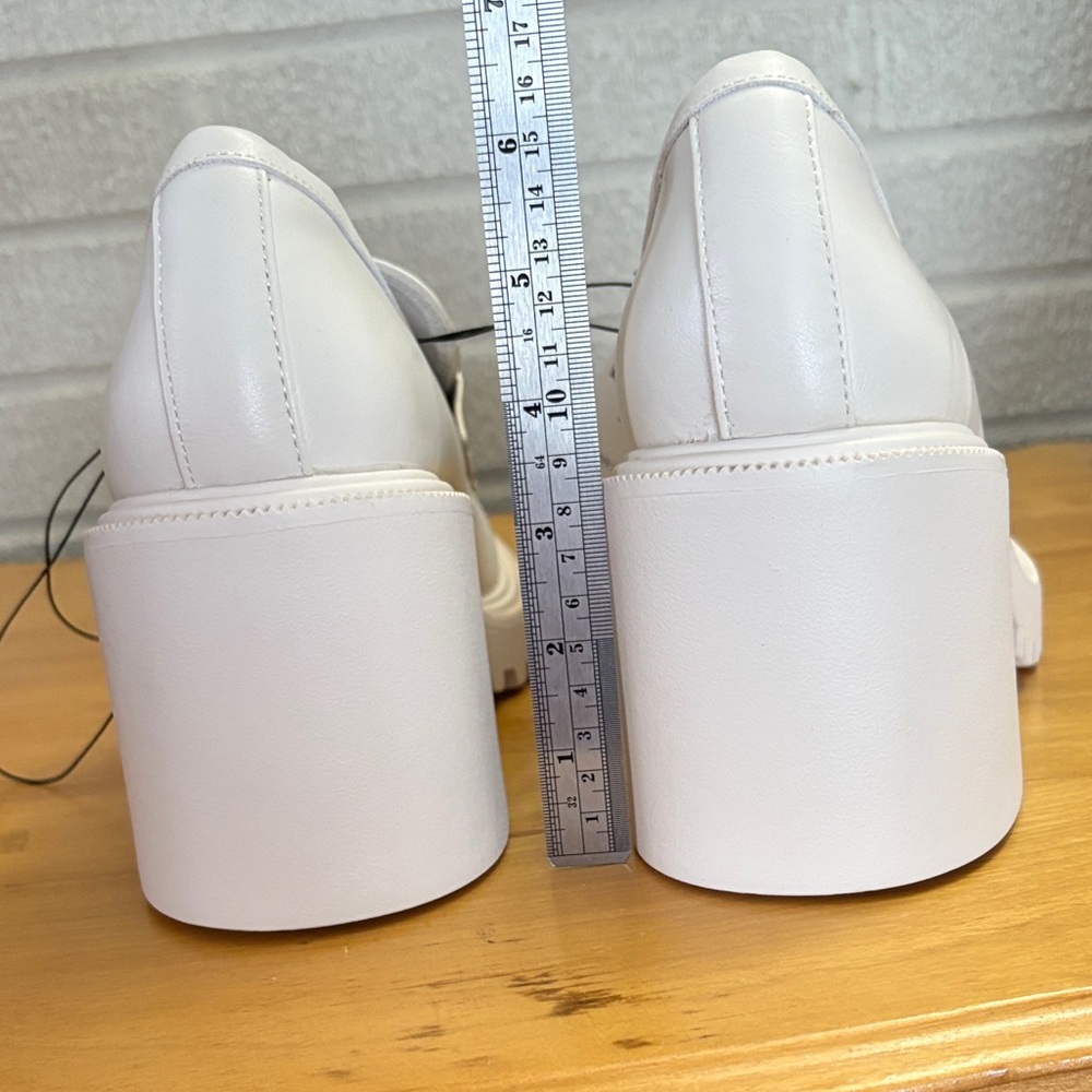 Lane Bryant Dream Cloud Cream Lug Sole Chunky Heel Platform Penny Loafers 10W - Picture 3 of 8